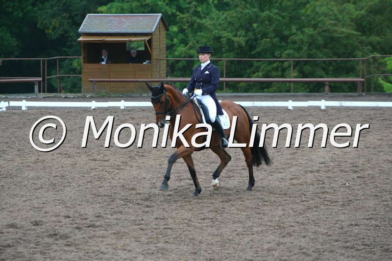 109M1100_Bergerac_Dressur S_St. Georg.JPG